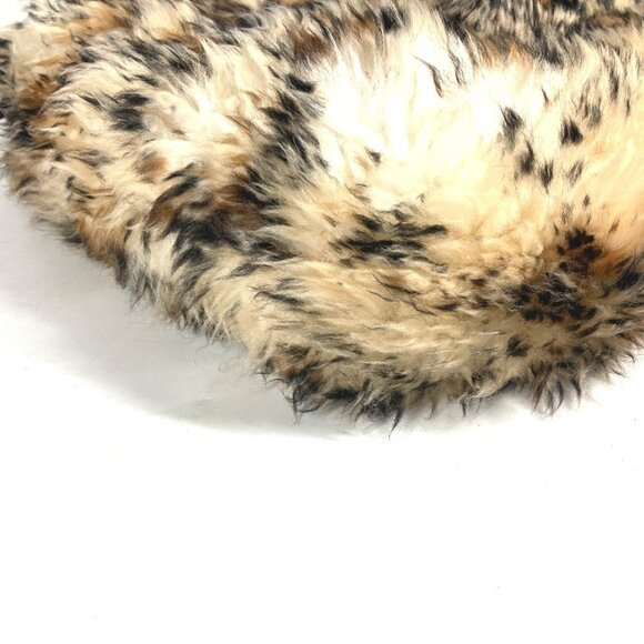 LOUIS VUITTON Black Leather Shoulder Bag - Picture 5 of 16